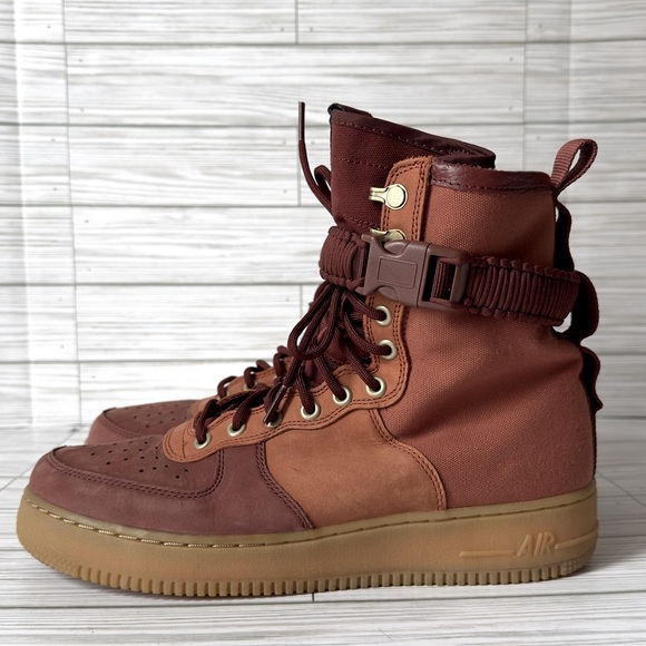 nike slouch boots